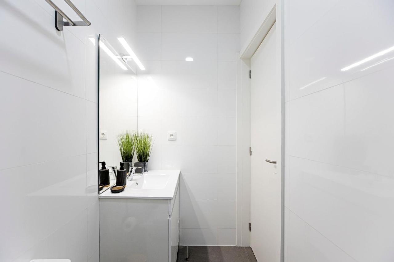 150 Rivoli By Lovelystay Apartment Porto