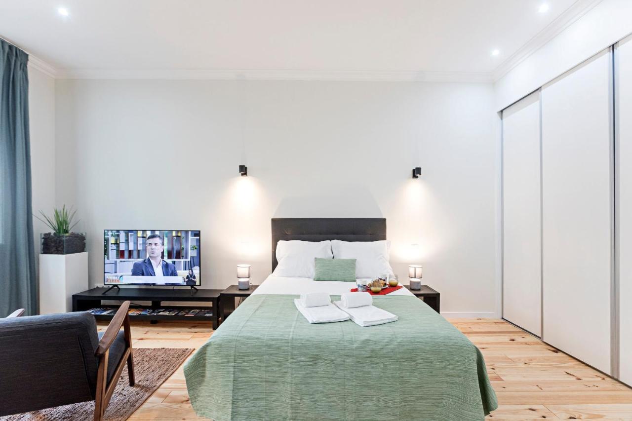 150 Rivoli By Lovelystay *